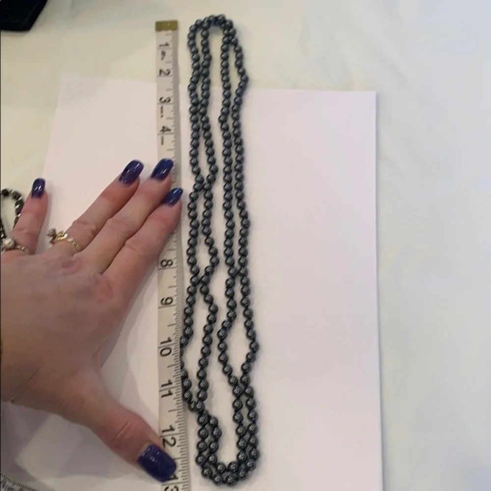 Hematite individual knotted 2 strands quality